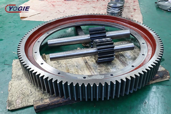 Spur gear