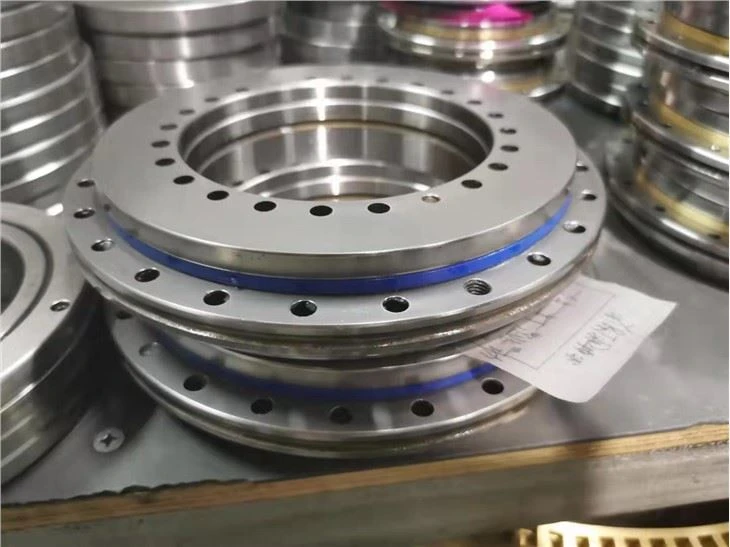 Slewing Bearing YRT120 Rotary Table Bearing
